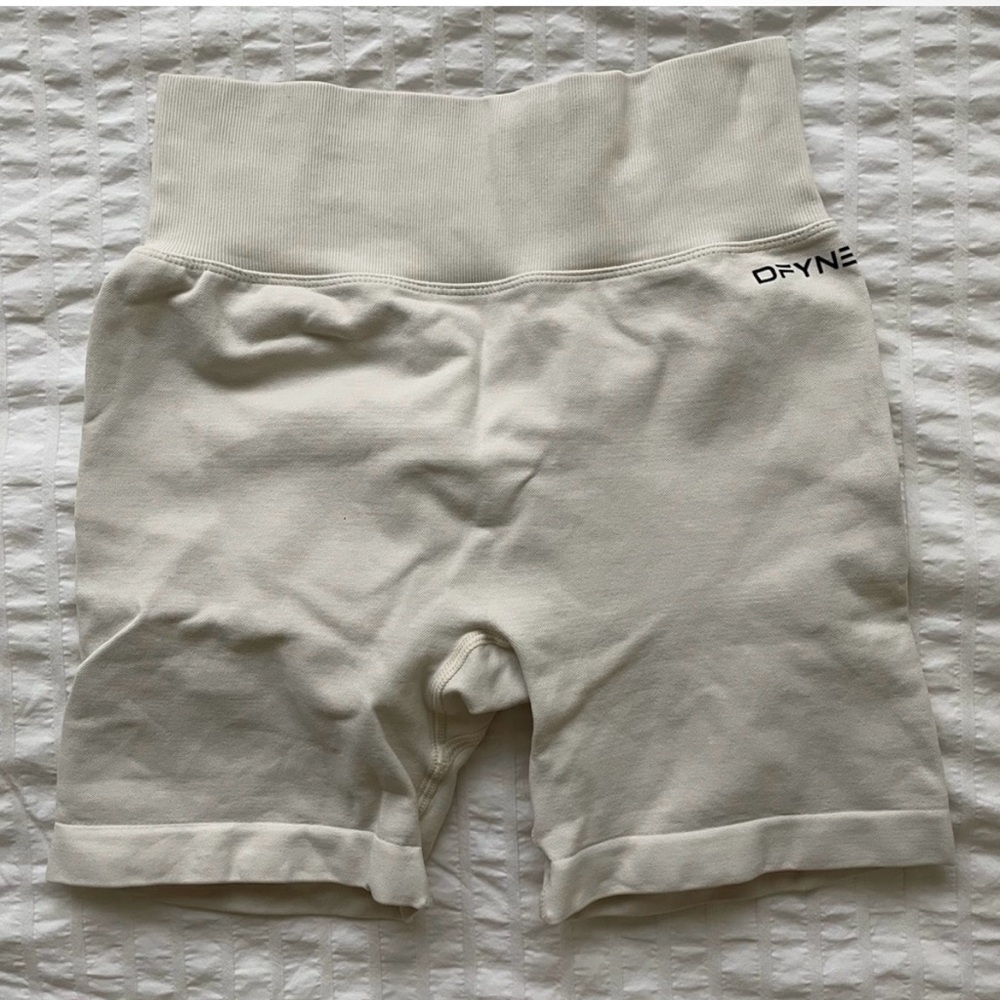 DFYNE Dynamic Shorts - Picture 11 of 12